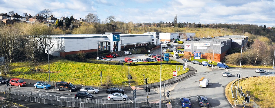 retail & trade park investment in Etruria Retail & Trade Park, Newcastle under Lyme